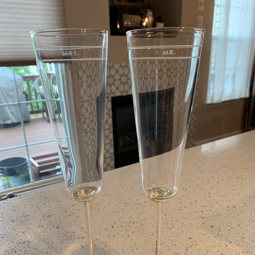 Kate Spade Mr and Mrs Champagne Flutes